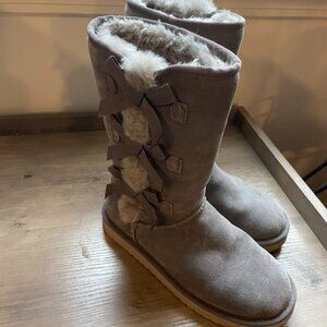 UGG Women’s Boots Size 7 – New – Tall Suede Bow Detail Winter Boots